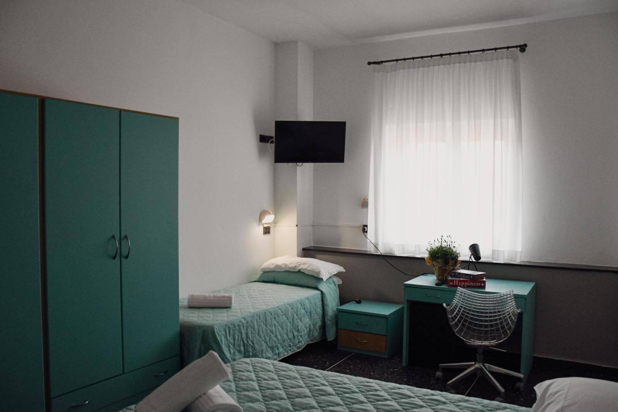 Hotel Le Palme Варацце Экстерьер фото